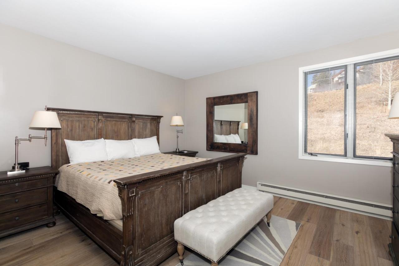 Sun Vail Aparthotel Екстериор снимка